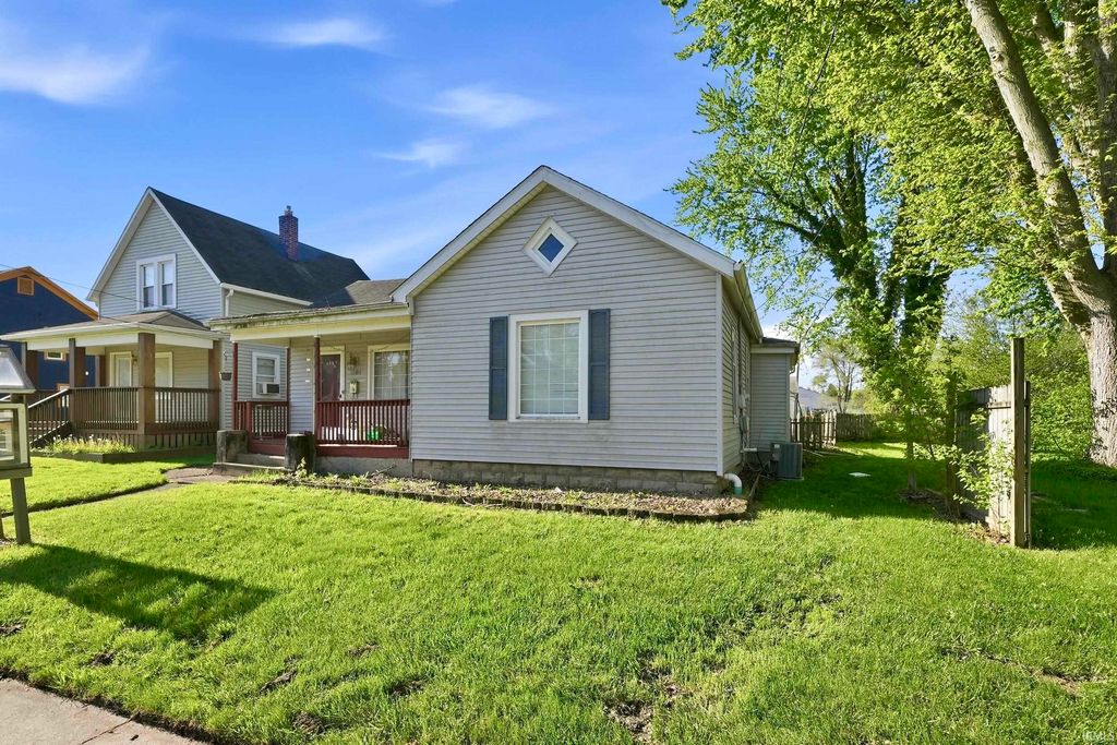 Photo of 1204 Summit Street, New Haven, IN 46774 (MLS # 202617158)