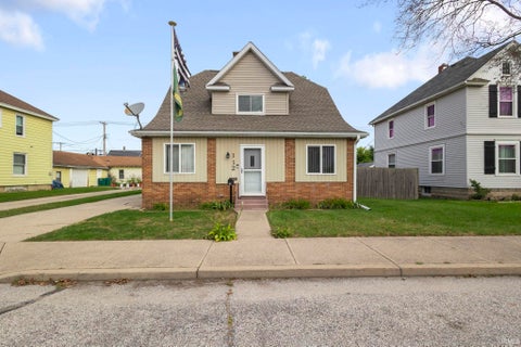 Photo for 112 W 7th Street