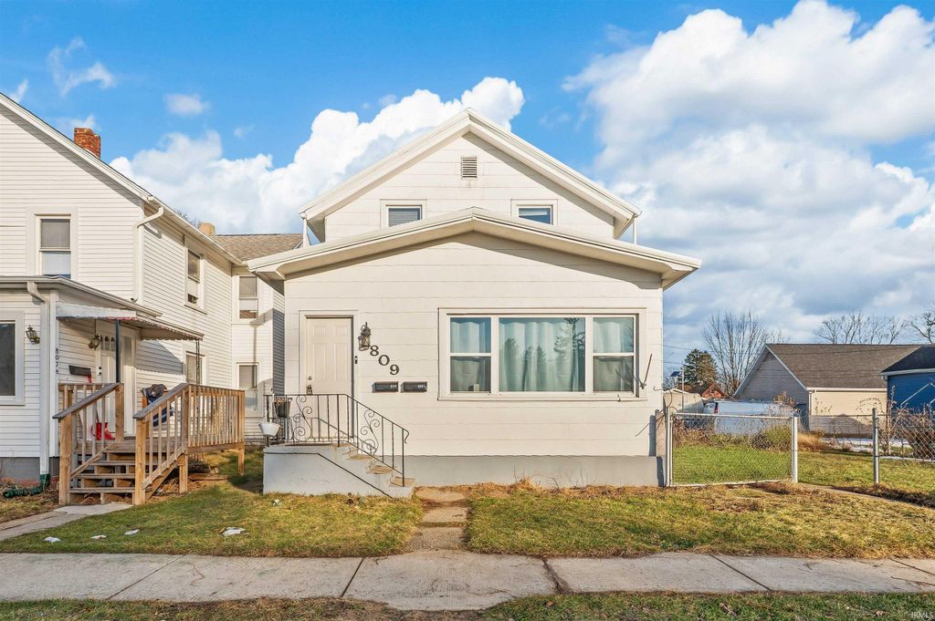 Photo of 809 Rose Street, LaPorte, IN 46350 (MLS # 202605285)