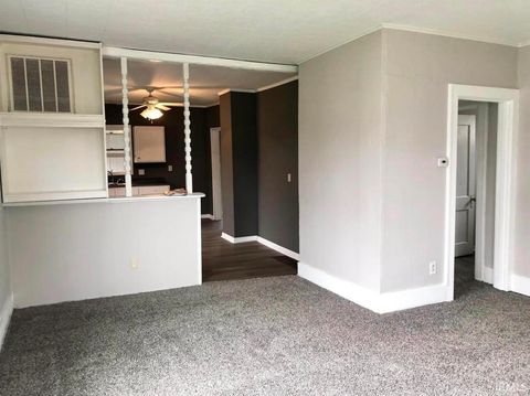 Tiny photo for 1624 N Webster Street, Kokomo, IN 46901 (MLS # 202535906)