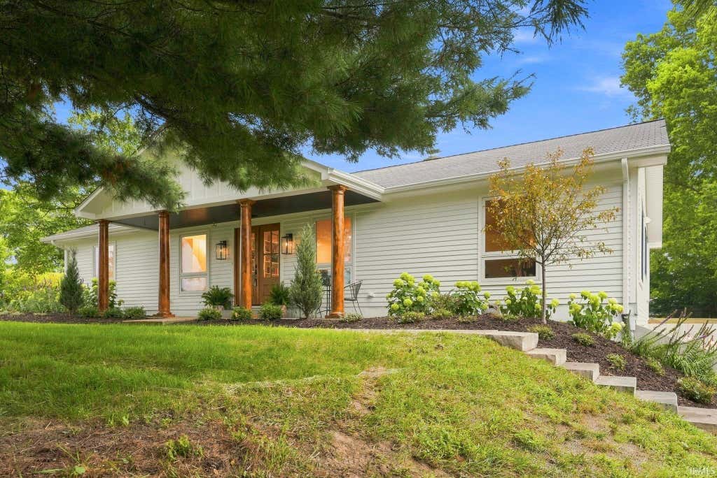 Photo of 14210 Schwartz Road, Leo, IN 46765 (MLS # 202630802)