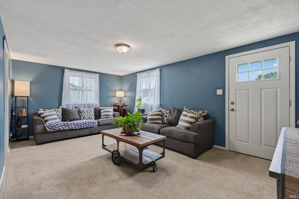 Photo of 1222 Edgewood Drive, South Bend, IN 46616 (MLS # 202614016)