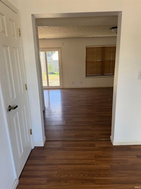 Tiny photo for 726 Springwater Road, Kokomo, IN 46902 (MLS # 202540517)