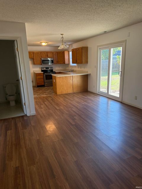 Tiny photo for 726 Springwater Road, Kokomo, IN 46902 (MLS # 202540517)