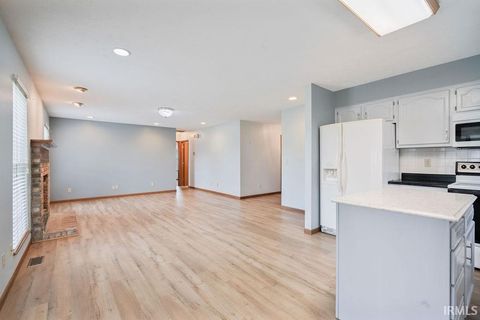 Tiny photo for 2105 WELLESLEY Lane, Kokomo, IN 46902 (MLS # 202615471)