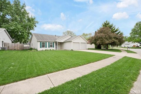 Tiny photo for 2105 WELLESLEY Lane, Kokomo, IN 46902 (MLS # 202615471)