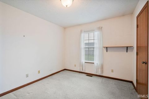 Tiny photo for 2105 WELLESLEY Lane, Kokomo, IN 46902 (MLS # 202615471)