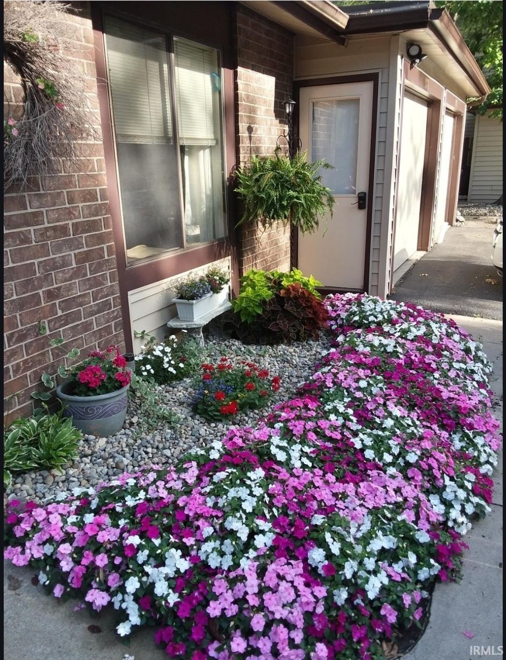 Photo of 5078 Stellhorn Road, Fort Wayne, IN 46815 (MLS # 202608681)