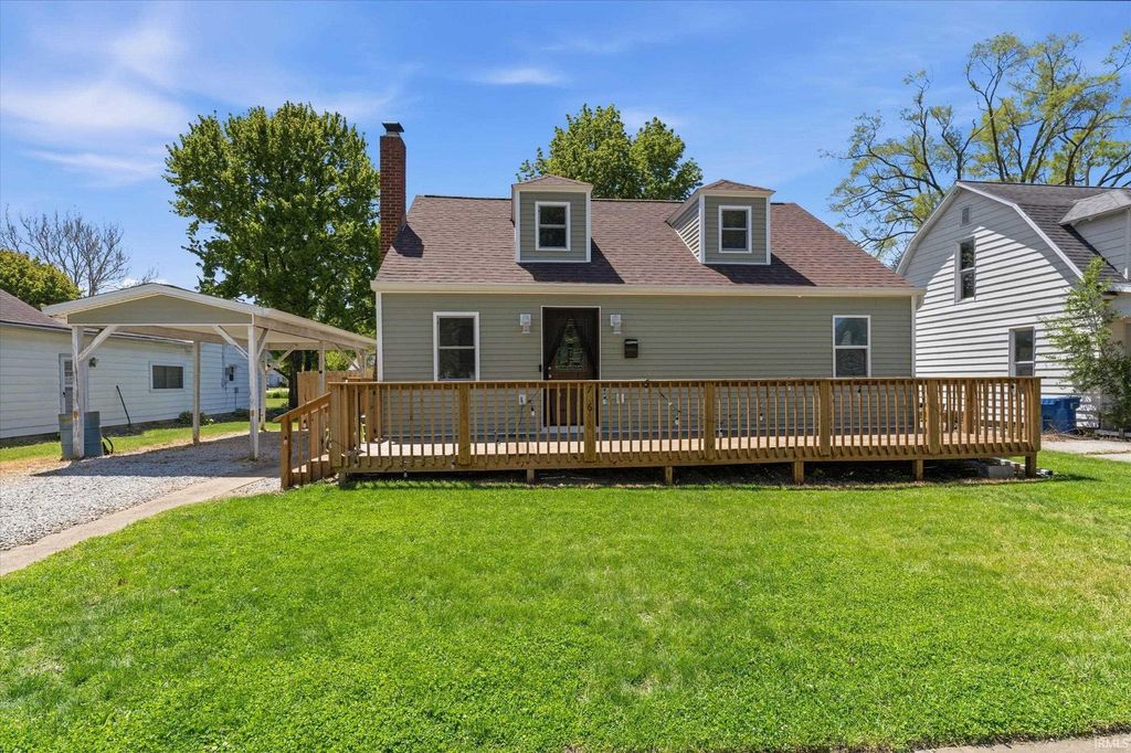 Photo of 706 Jackson Street, Walkerton, IN 46574 (MLS # 202618653)