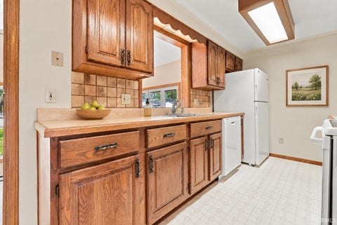 Tiny photo for 228 Twillo Run Drive, New Haven, IN 46774 (MLS # 202638102)
