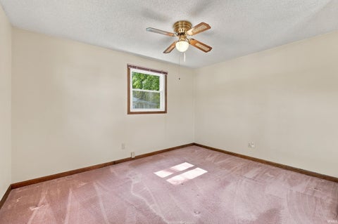 Tiny photo for 228 Twillo Run Drive, New Haven, IN 46774 (MLS # 202638102)