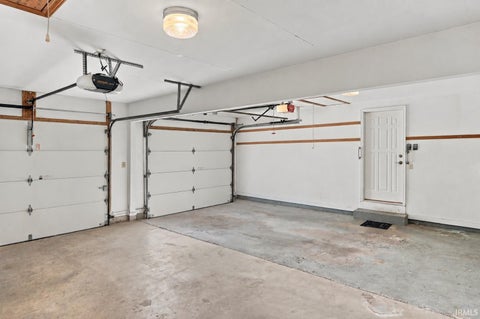 Tiny photo for 228 Twillo Run Drive, New Haven, IN 46774 (MLS # 202638102)