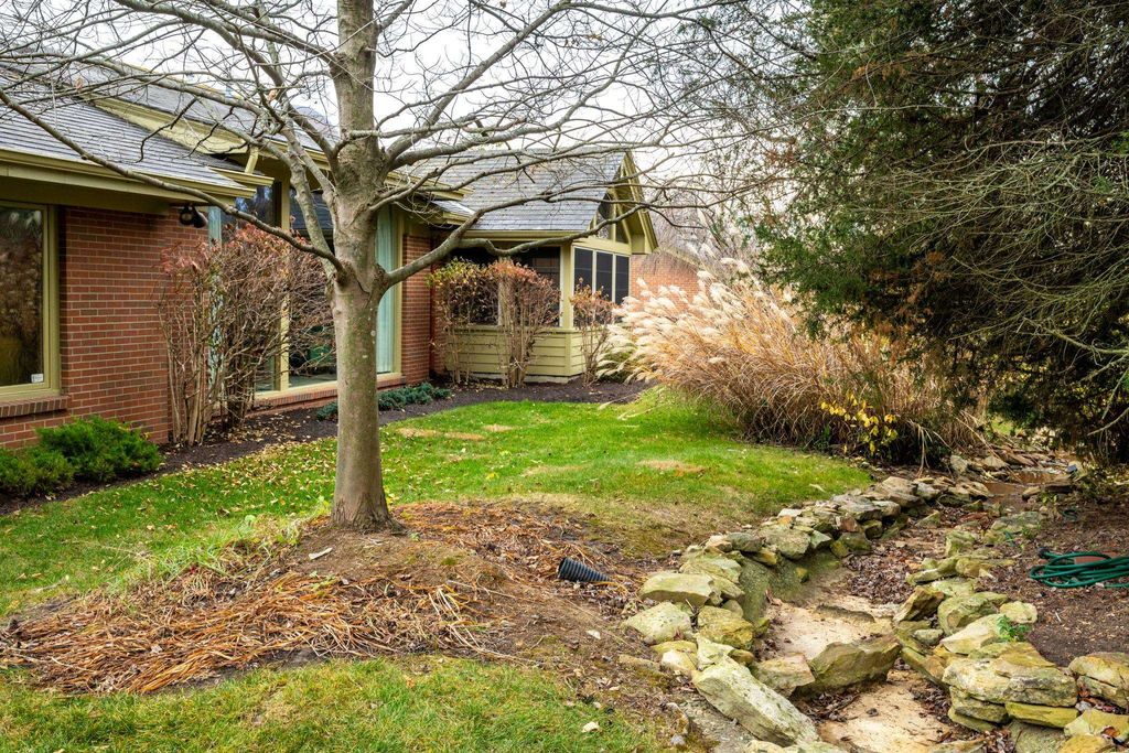 Photo of 2820 Wind Pump Road, Fort Wayne, IN 46804 (MLS # 202601347)