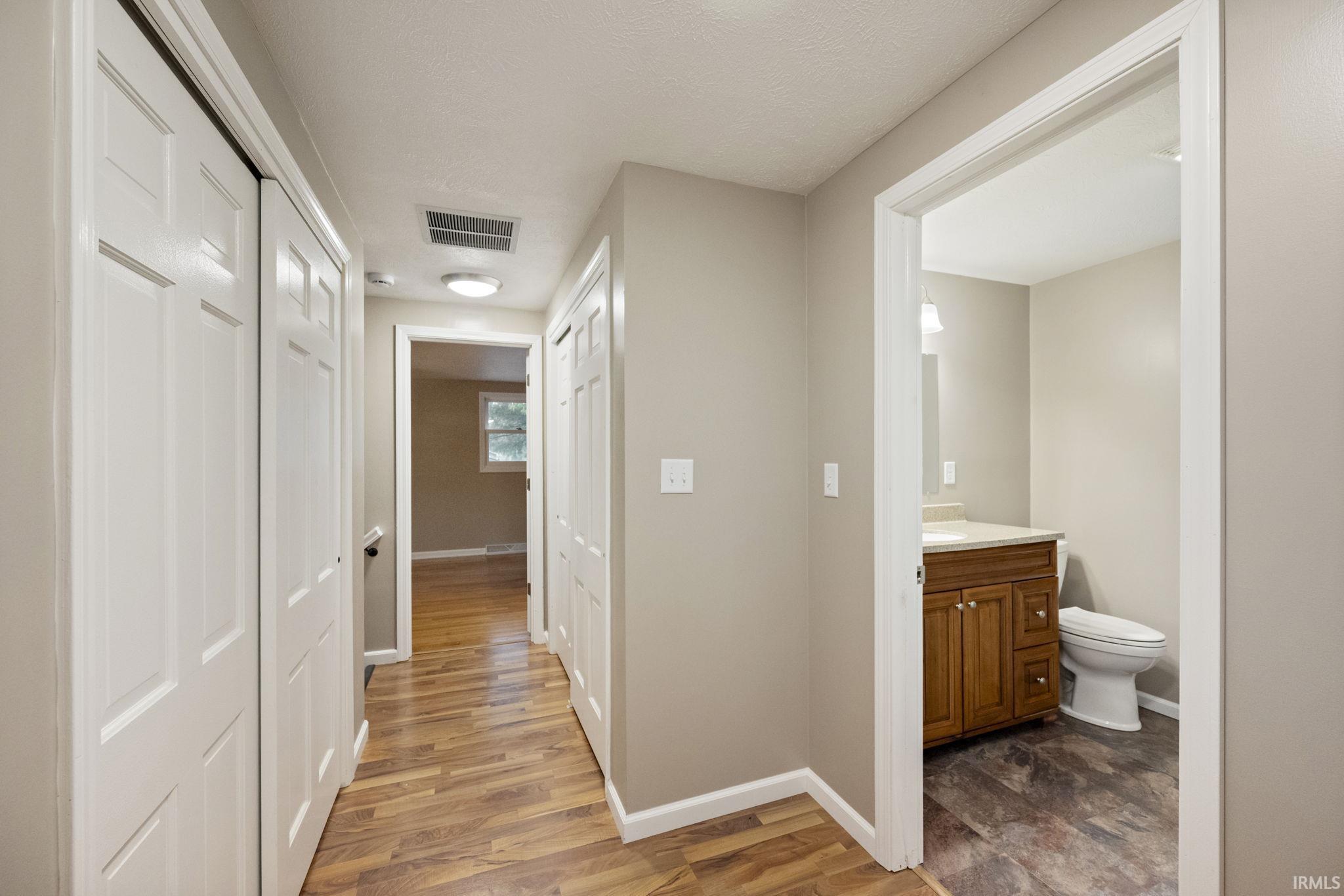 West Lafayette, Indiana 47906, United States, 4 Bedrooms Bedrooms, ,3 BathroomsBathrooms,Residential,Pending,140151