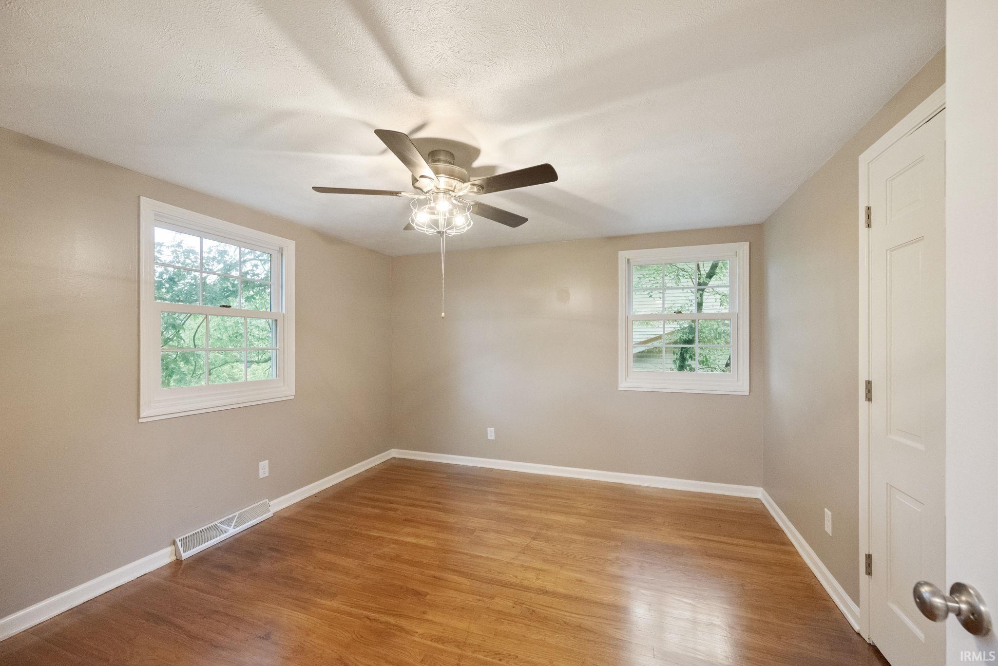 West Lafayette, Indiana 47906, United States, 4 Bedrooms Bedrooms, ,3 BathroomsBathrooms,Residential,Pending,140151