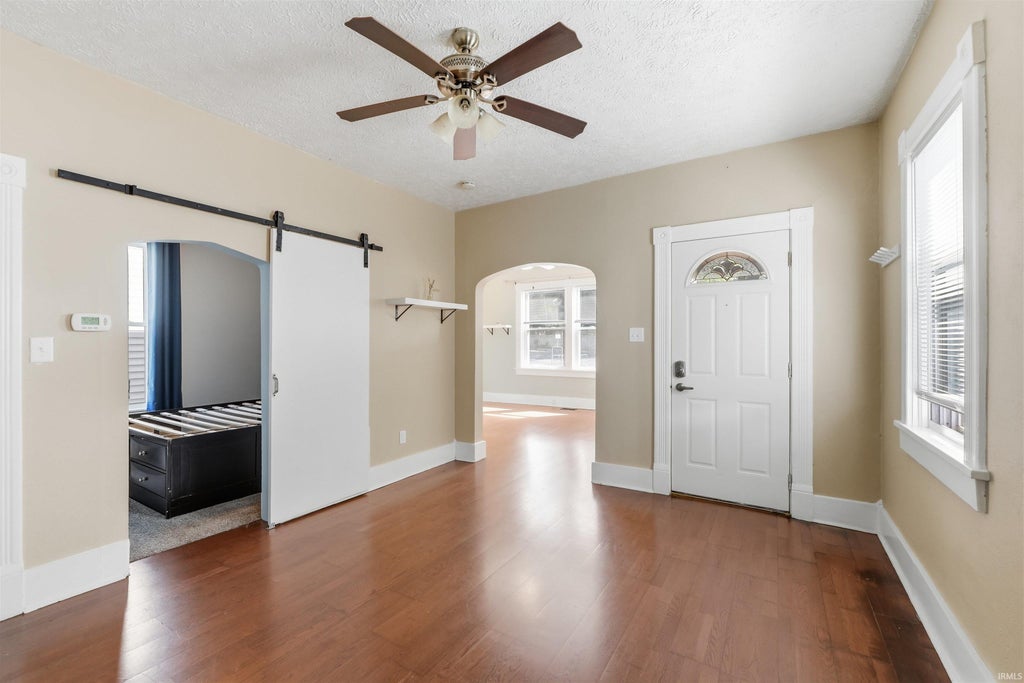 Photo of 1623 Sherman Boulevard, Fort Wayne, IN 46808 (MLS # 202637521)