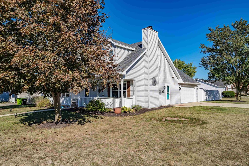 Photo of 1965 Bedford Court, Huntington, IN 46750 (MLS # 202542407)