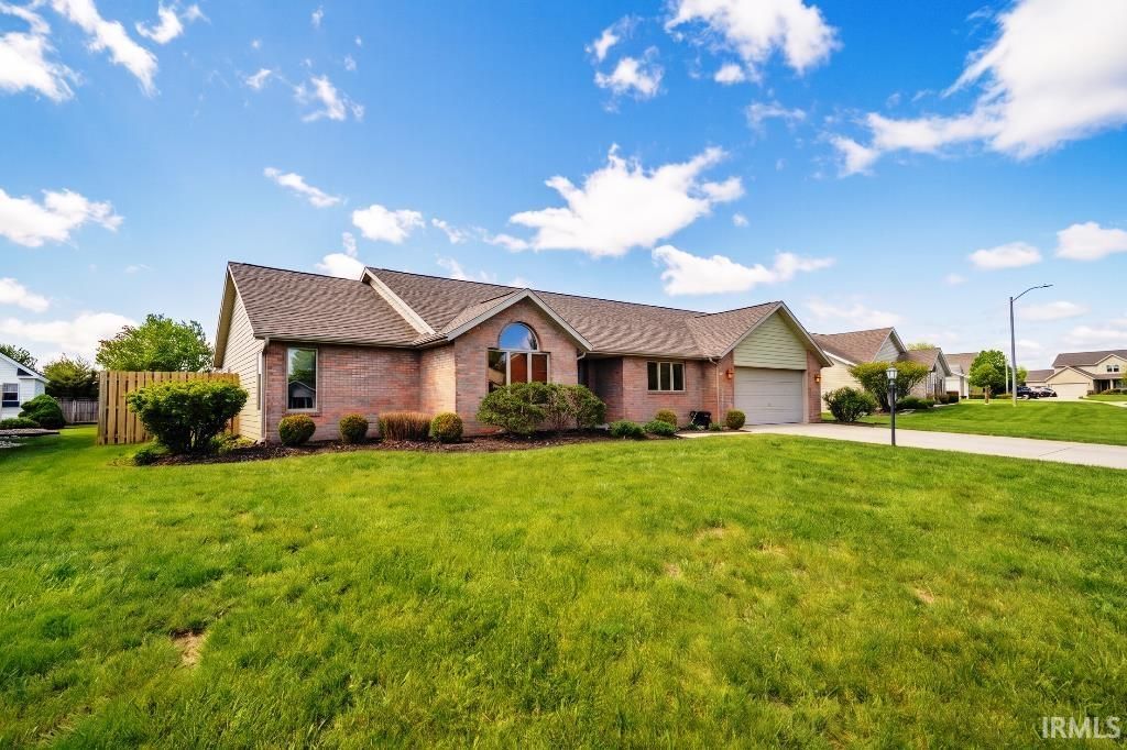 Photo of 5409 W Blair Drive, Muncie, IN 47304 (MLS # 202616841)