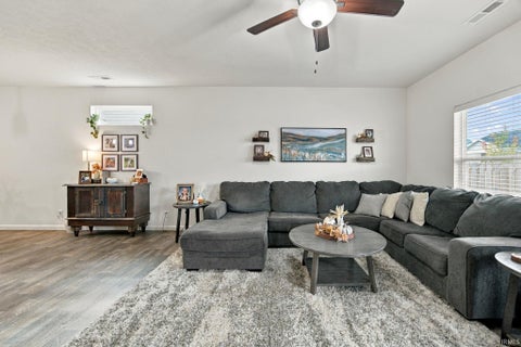 Tiny photo for 284 Wallingford Street, Lafayette, IN 47905 (MLS # 202642642)