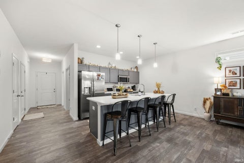 Tiny photo for 284 Wallingford Street, Lafayette, IN 47905 (MLS # 202642642)