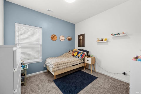 Tiny photo for 284 Wallingford Street, Lafayette, IN 47905 (MLS # 202642642)