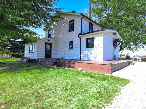 Tiny photo for 7157 E State Road 218, Logansport, IN 46947 (MLS # 202540343)