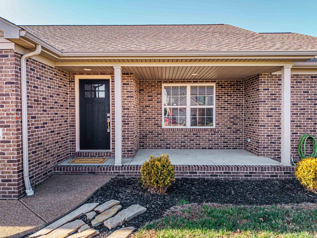 Photo of 4111 Eagle Watch Drive, Evansville, IN 47725 (MLS # 202600185)
