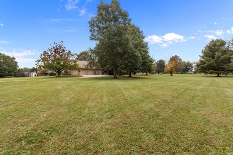 Tiny photo for 5155 W 80 S, Kokomo, IN 46901 (MLS # 202642860)