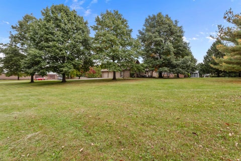 Tiny photo for 5155 W 80 S, Kokomo, IN 46901 (MLS # 202642860)