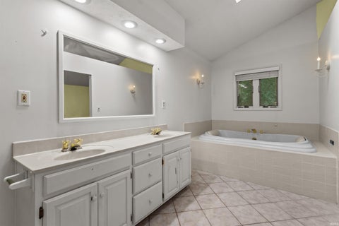 Tiny photo for 5155 W 80 S, Kokomo, IN 46901 (MLS # 202642860)