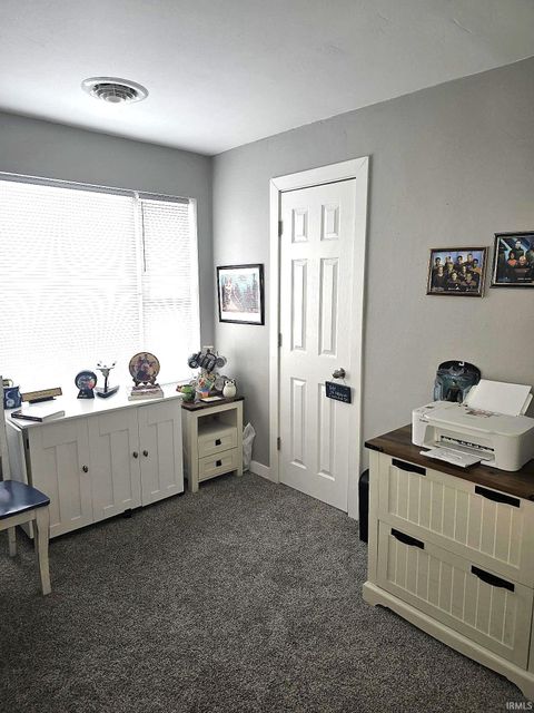 Tiny photo for 1746 W Sycamore Street, Kokomo, IN 46901 (MLS # 202548309)