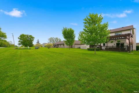 Tiny photo for 204 Hillside Place, Auburn, IN 46706 (MLS # 202618242)