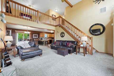 Tiny photo for 204 Hillside Place, Auburn, IN 46706 (MLS # 202618242)