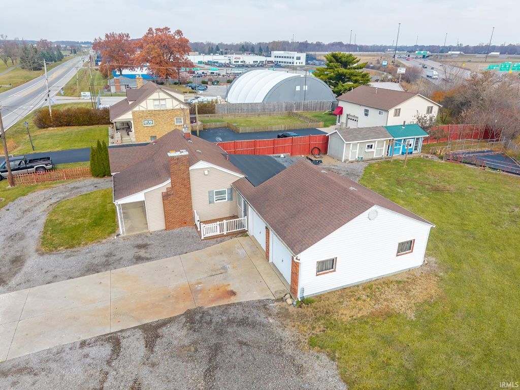 Photo of 4422 Hillegas Road, Fort Wayne, IN 46818 (MLS # 202546872)