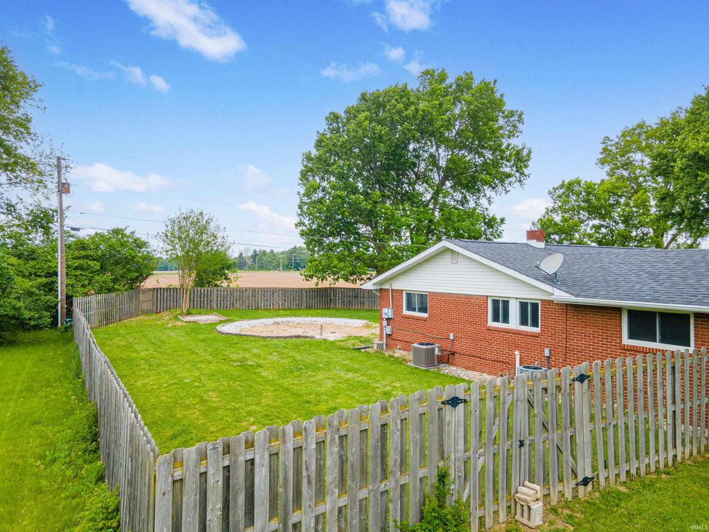Photo of 3905 N Avalon Drive, Marion, IN 46952 (MLS # 202619034)