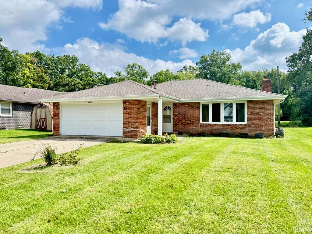Photo of 3605 W Torquay Road, Muncie, IN 47304 (MLS # 202634477)