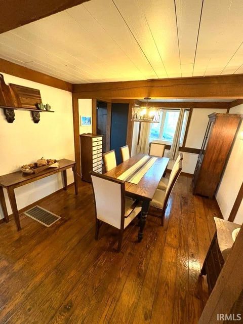 Tiny photo for 2435 S Roberts Way Road, Logansport, IN 46947 (MLS # 202608561)