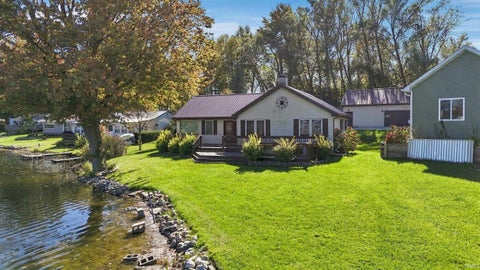 Tiny photo for 7135 S 1190 E McClish Lake, Hudson, IN 46747 (MLS # 202643623)
