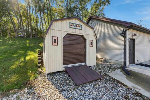 Tiny photo for 7135 S 1190 E McClish Lake, Hudson, IN 46747 (MLS # 202643623)