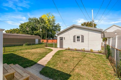 Tiny photo for 174 W 7Th Street, Peru, IN 46970 (MLS # 202617000)