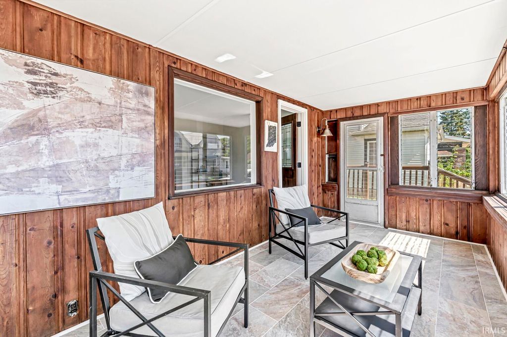 Photo of 174 W 7Th Street, Peru, IN 46970 (MLS # 202617000)