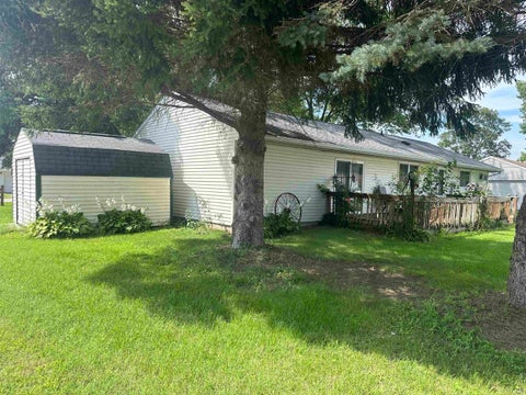 Tiny photo for 1427 Franklin Street, Rochester, IN 46975 (MLS # 202635442)