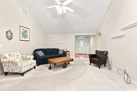 Tiny photo for 12914 Charenton Court, Fort Wayne, IN 46845 (MLS # 202631384)