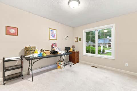 Tiny photo for 12914 Charenton Court, Fort Wayne, IN 46845 (MLS # 202631384)