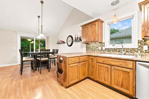 Tiny photo for 12914 Charenton Court, Fort Wayne, IN 46845 (MLS # 202631384)