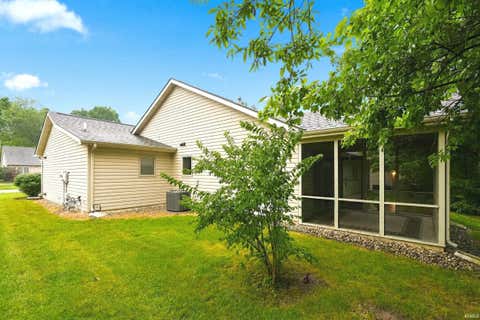 Tiny photo for 12914 Charenton Court, Fort Wayne, IN 46845 (MLS # 202631384)