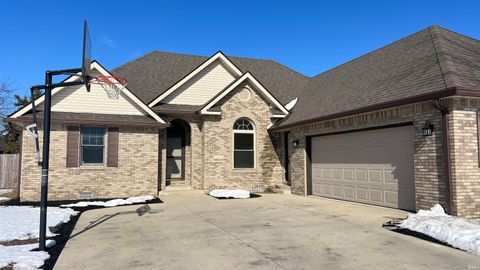 Photo of 5404 W Wedgewood Lane, Muncie, IN 47304 (MLS # 202604467)