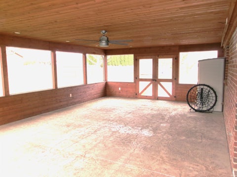 Tiny photo for 1508 Yorkshire Drive, Decatur, IN 46733 (MLS # 202644939)