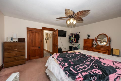 Tiny photo for 500 E King Street, Garrett, IN 46738 (MLS # 202629127)
