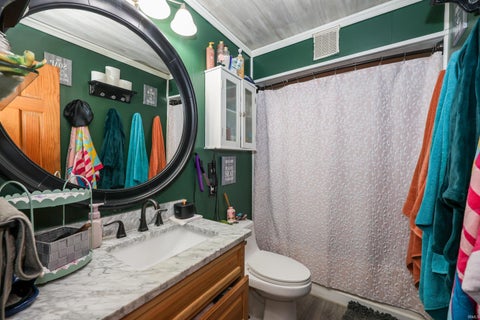 Tiny photo for 500 E King Street, Garrett, IN 46738 (MLS # 202629127)